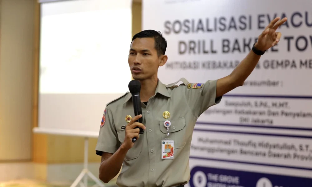 Ketua subkelompok pengendalian dan operasi bpbd jakarta, muhammad thoufiq hidayatuloh