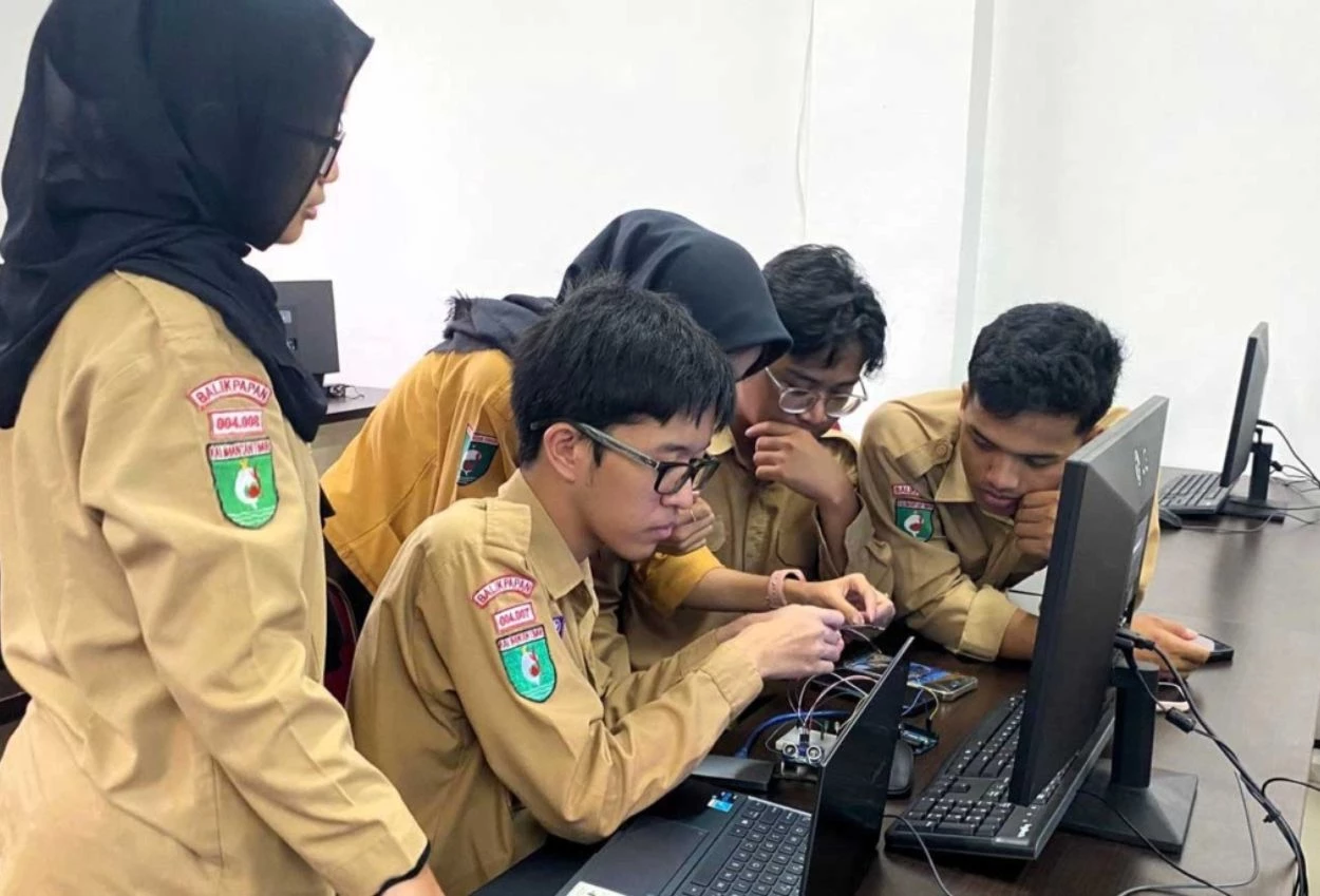 Menggunakan ai untuk belajar lebih efektif tanpa mengorbankan berpikir kritis