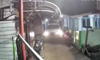 Mobil tabrak 24 motor di samarinda
