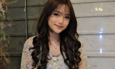 Niat main dan nyantai di rumah erika carlina, fuji malah dikejar anjing