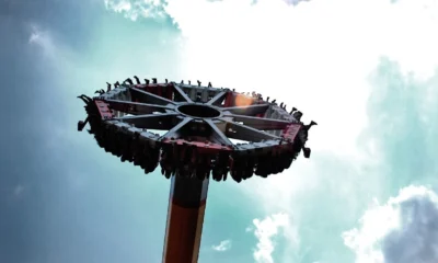Pengaman lepas, remaja terpental dari wahana pendulum di jatim park hingga alami patah tulang
