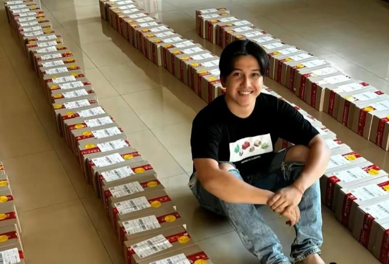 Sidik eduard akui usahanya sepi usai direview food vlogger