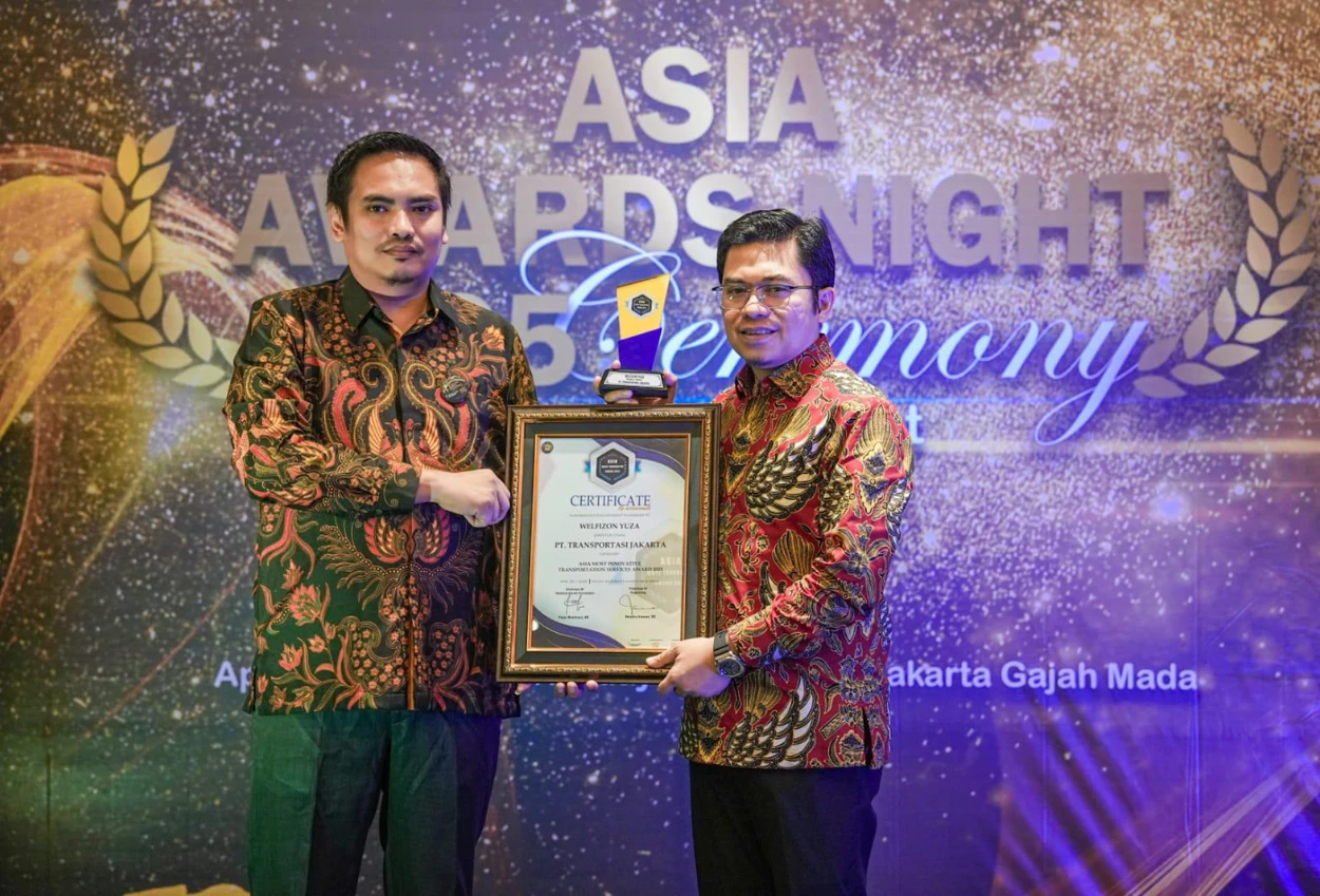 Transjakarta sabet penghargaan asia most innovative award 2025