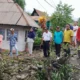 Truk sawit tabrak rumah di padang, dua balita tewas saat tidur