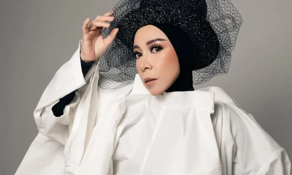 Usai jadi perbincangan, melly goeslaw buka suara soal wajahnya yang disebut oplas