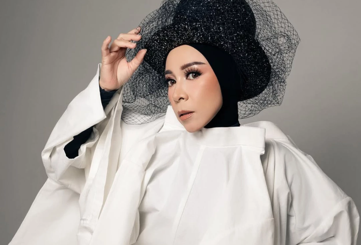 Usai jadi perbincangan, melly goeslaw buka suara soal wajahnya yang disebut oplas