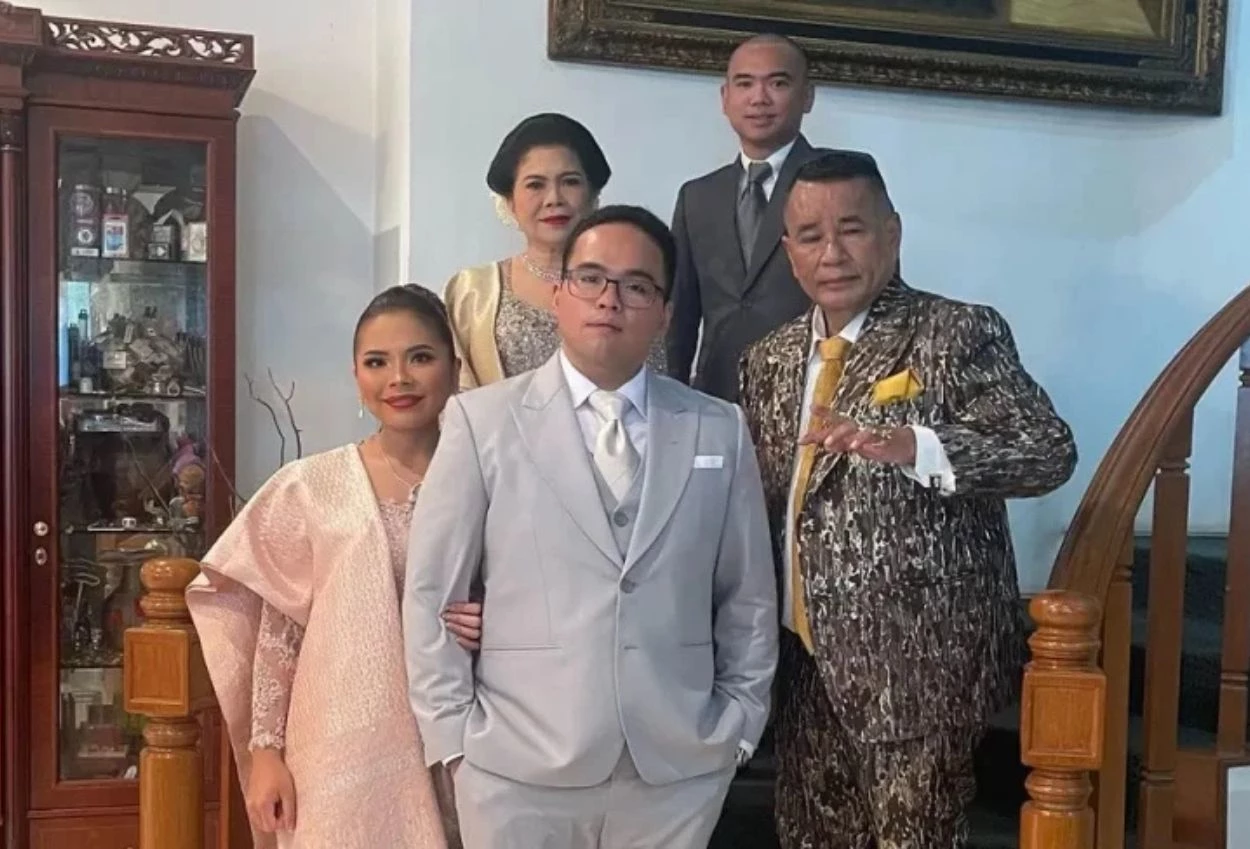Usir asisten pribadi sang ayah di acara pernikahan, anak hotman paris mereka mau pansos
