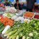 Warga lega harga bahan pokok di pasar pondok labu stabil jelang idul adha