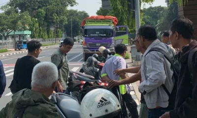Akibat rem blong, truk tabrak motor jurnalis kompas tv di jakarta pusat