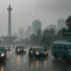 Bmkg ungkap penyebab hujan lebat di jakarta selama pancaroba