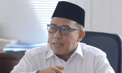 Direktur urusan agama islam dan bina syariah kemenag, arsad hidayat