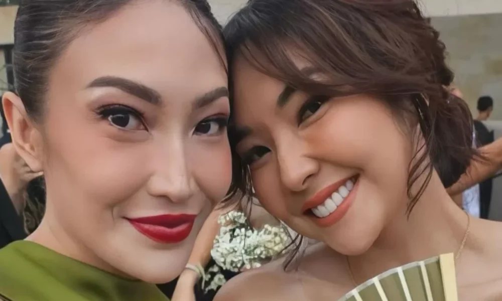 Dituding sindir gisell di pernikahan luna maya, ayu dewi saya tu suka bercanda