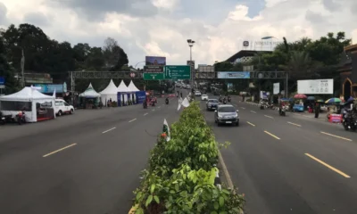 Hari kedua libur panjang kenaikan isa almasih, jalur puncak lengang
