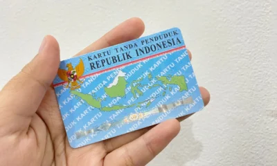 Ilustrasi kartu tanda penduduk indonesia (ktp)