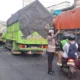 Kecelakaan dua truk di bogor, satu sopir dilarikan ke rumah sakit