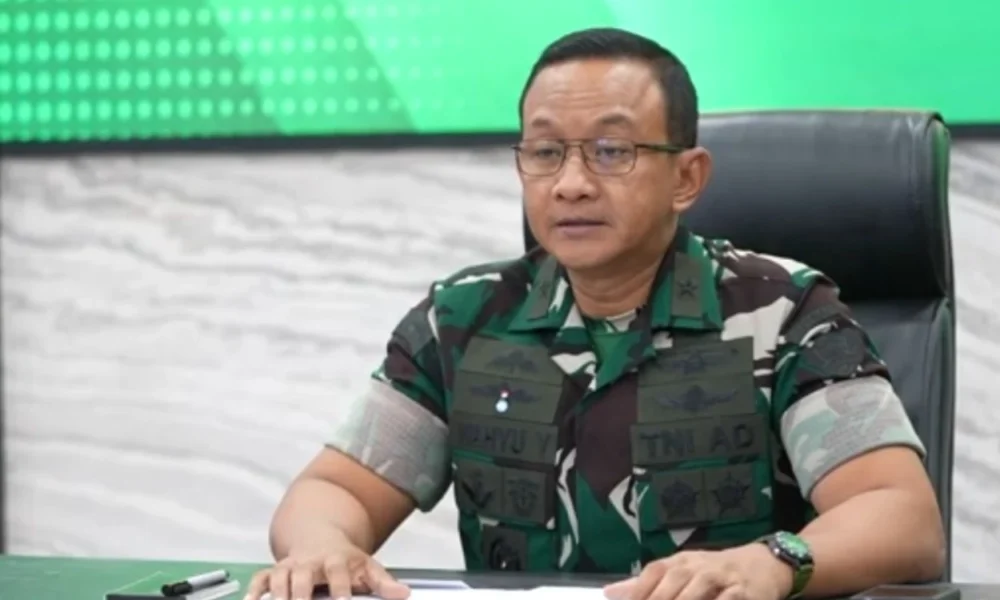 Kepala dinas penerangan angkatan darat (kadispenad), brigjen tni wahyu yudhayana