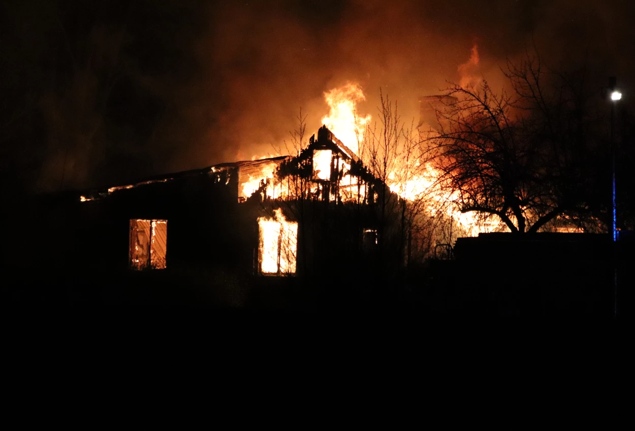 Korsleting listrik, markas kodim poso hangus terbakar
