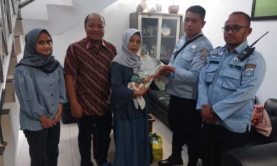 Kurang dari 24 jam, polisi tangkap orang tua kandung pembuang bayi di pulogadung