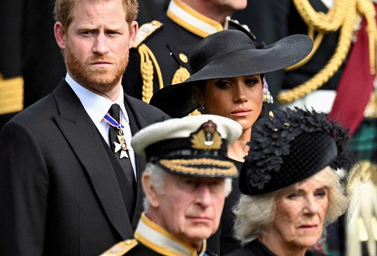 Pangeran harry ungkap ingin berdamai dengan raja charles tapi ditolak