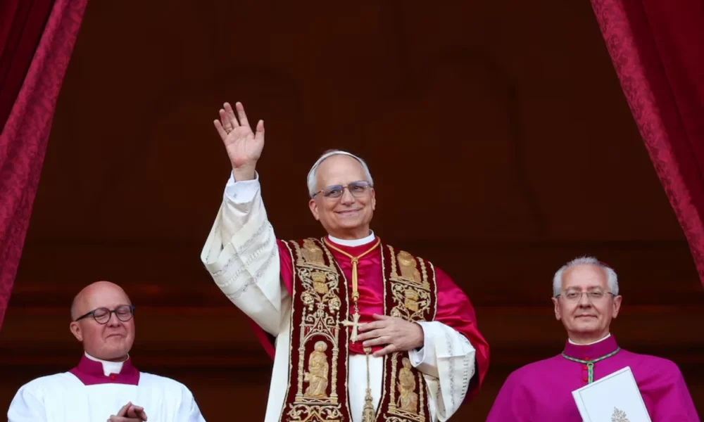 Paus leo xiv resmi terpilih sebagai pemimpin baru gereja katolik!