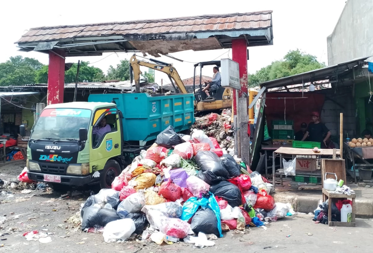 Pihak upt buka suara soal keluhan warga terhadap bau menyengat di pasar cantik ciputat