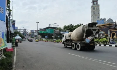 Polisi buka lagi jalur dua arah di puncak setelah one way 9 jam