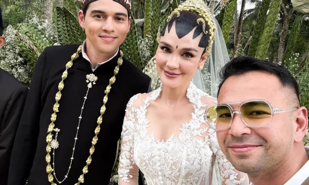 Raffi ahmad disebut beri amplop rp500 juta untuk luna maya dan maxime bouttier
