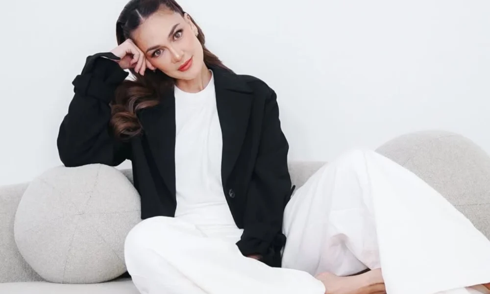 Sebelum maxime bouttier, luna maya pernah dilamar pria lain aku balikin cincinnya