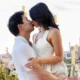 Simu liu lamar allison hsu dengan cincin berlian di paris