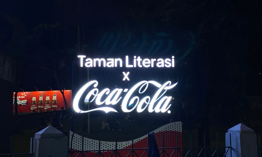 Taman literasi martha tiahahu di jakarta selatan