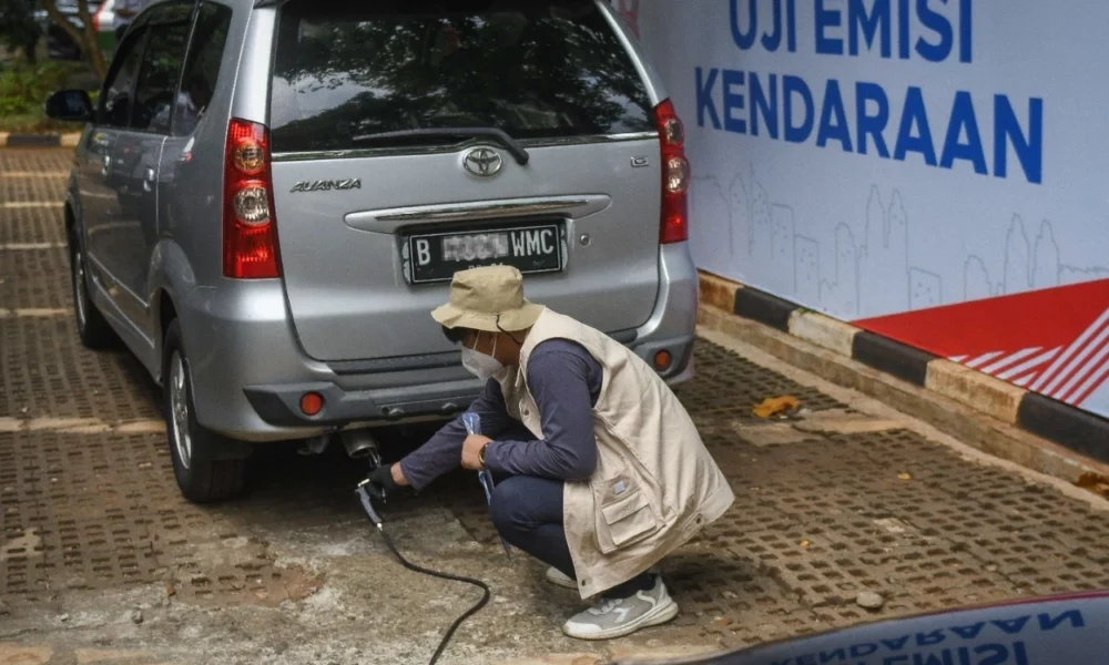 Uji emisi cuma 10 menit dan gratis, warga jakarta wajib coba!