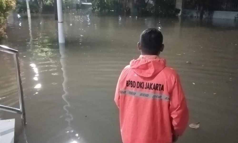 Usai diguyur hujan deras, bpbd jakarta sebut jakarta sudah bebas dari genangan banjir