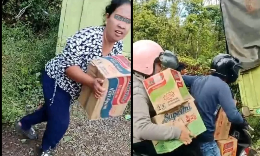 Viral! truk terperosok di banyasin, warga malah jarah barang barang yang berhamburan di jalan