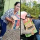 Viral! truk terperosok di banyasin, warga malah jarah barang barang yang berhamburan di jalan