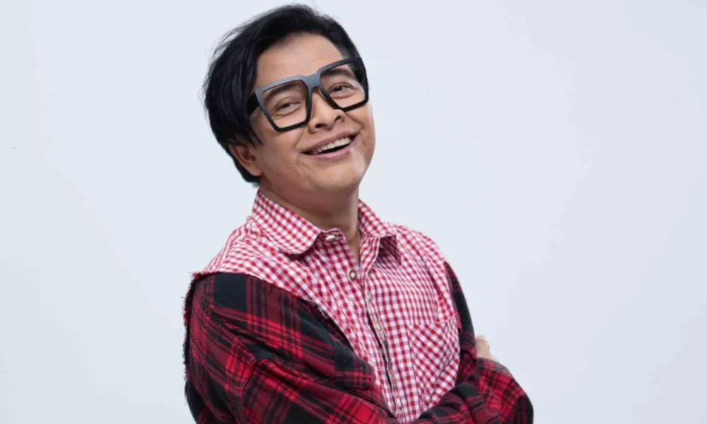 Vokalis band gigi sekaligus ketua umum vibrasi suara indonesia (visi), armand maulana