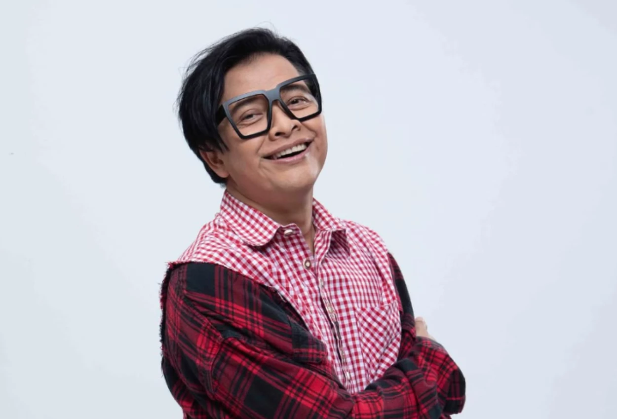 Vokalis band gigi sekaligus ketua umum vibrasi suara indonesia (visi), armand maulana