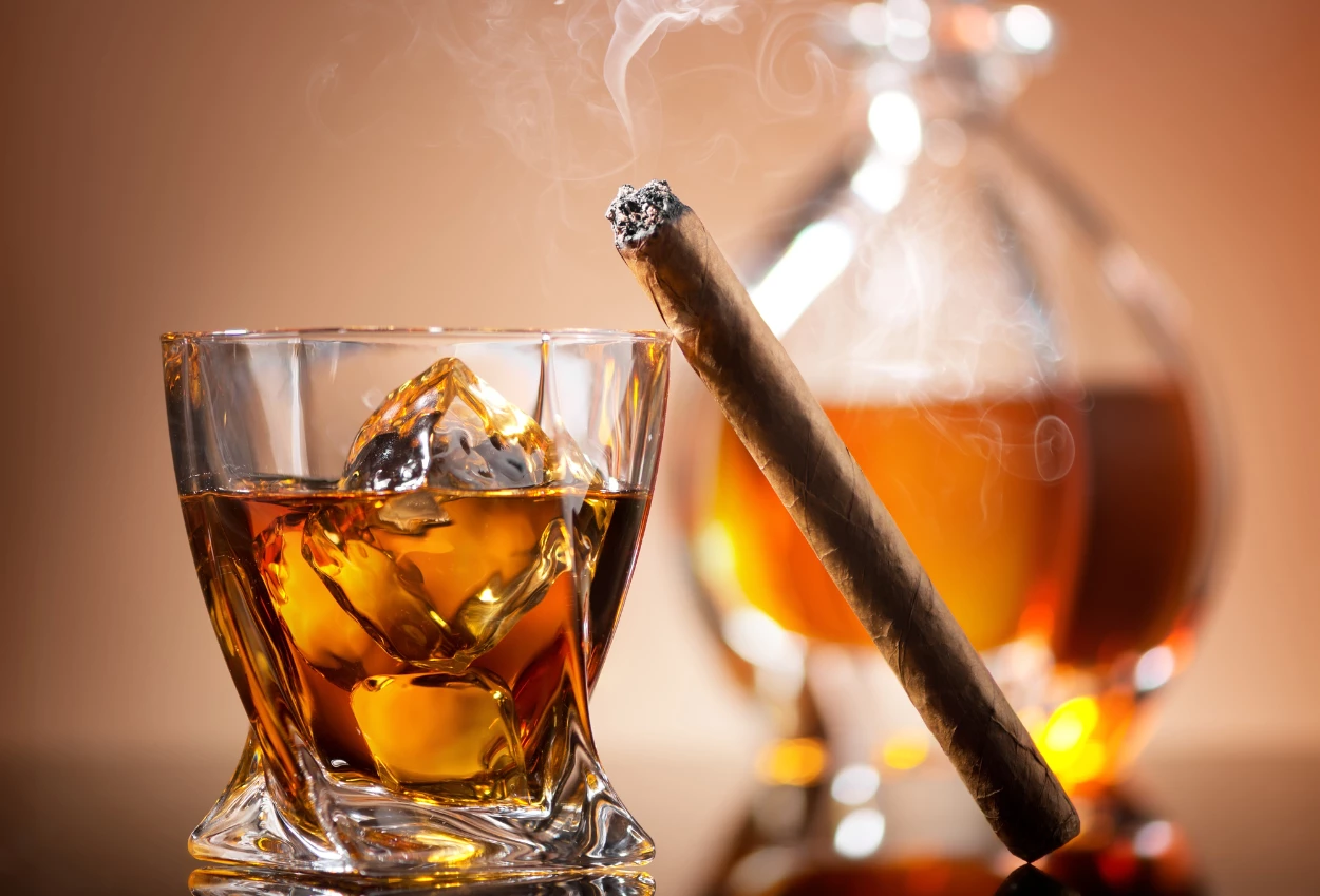 Xi jinping perintahkan pejabatnya kurangi pengeluaran untuk alkohol dan rokok