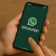 Dinilai tak aman, iran minta warga hapus whatsapp dari ponsel