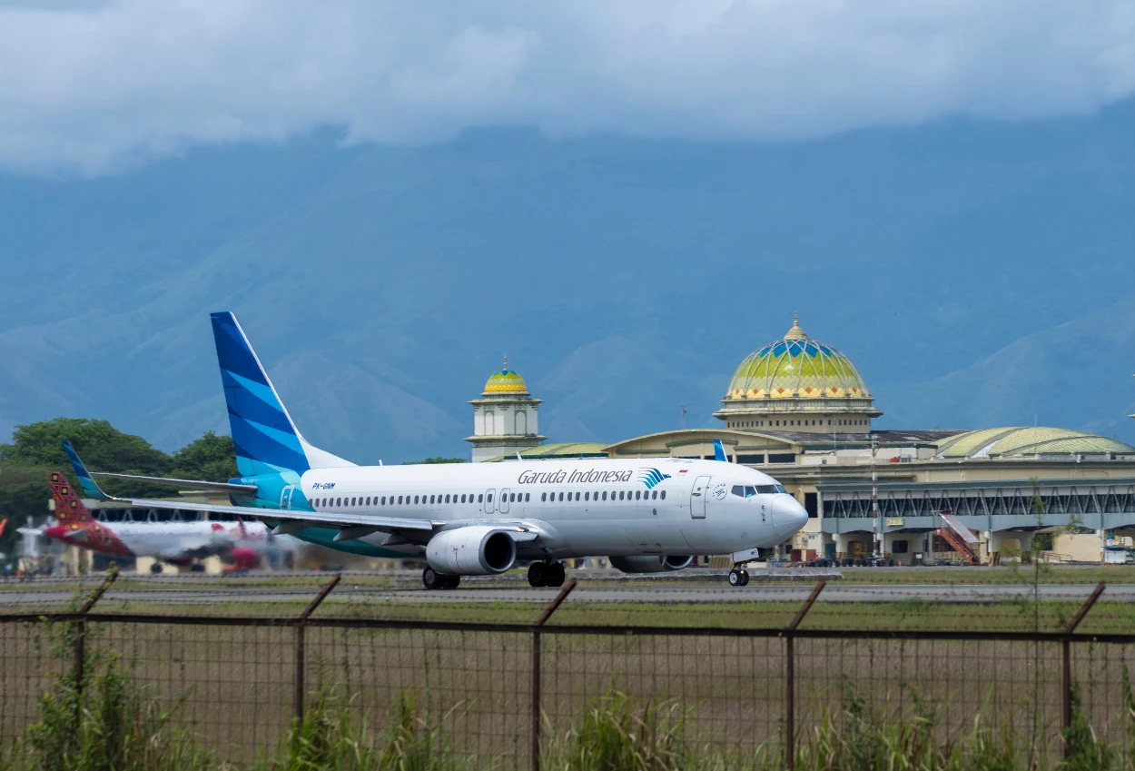 Garuda indonesia (giaa) raup dana rp6,6 triliun dari danantara, saham naik 9,4%