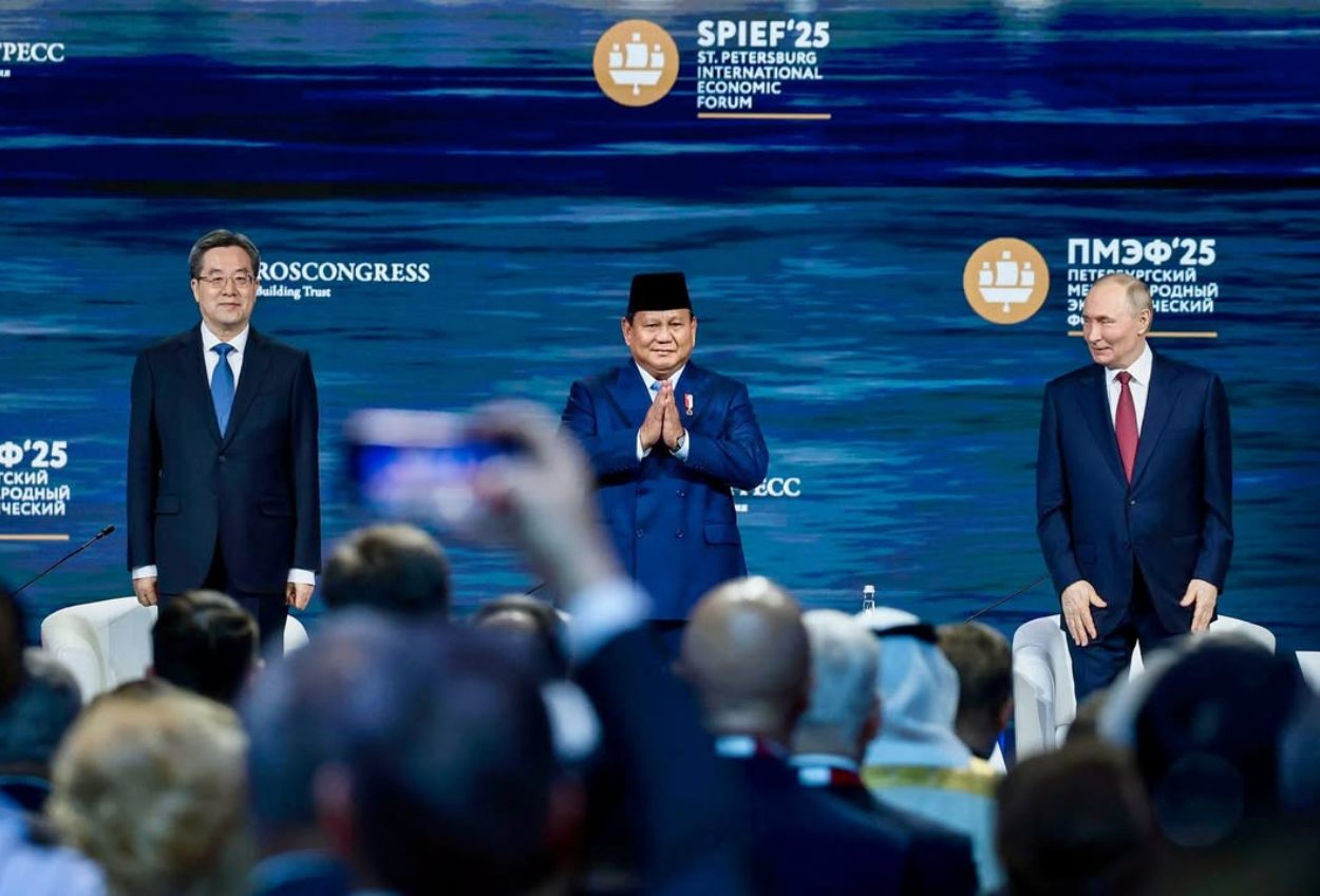 Hadiri spief 2025, prabowo bahas capaian pemerintahannya kami lawan korupsi dengan keras