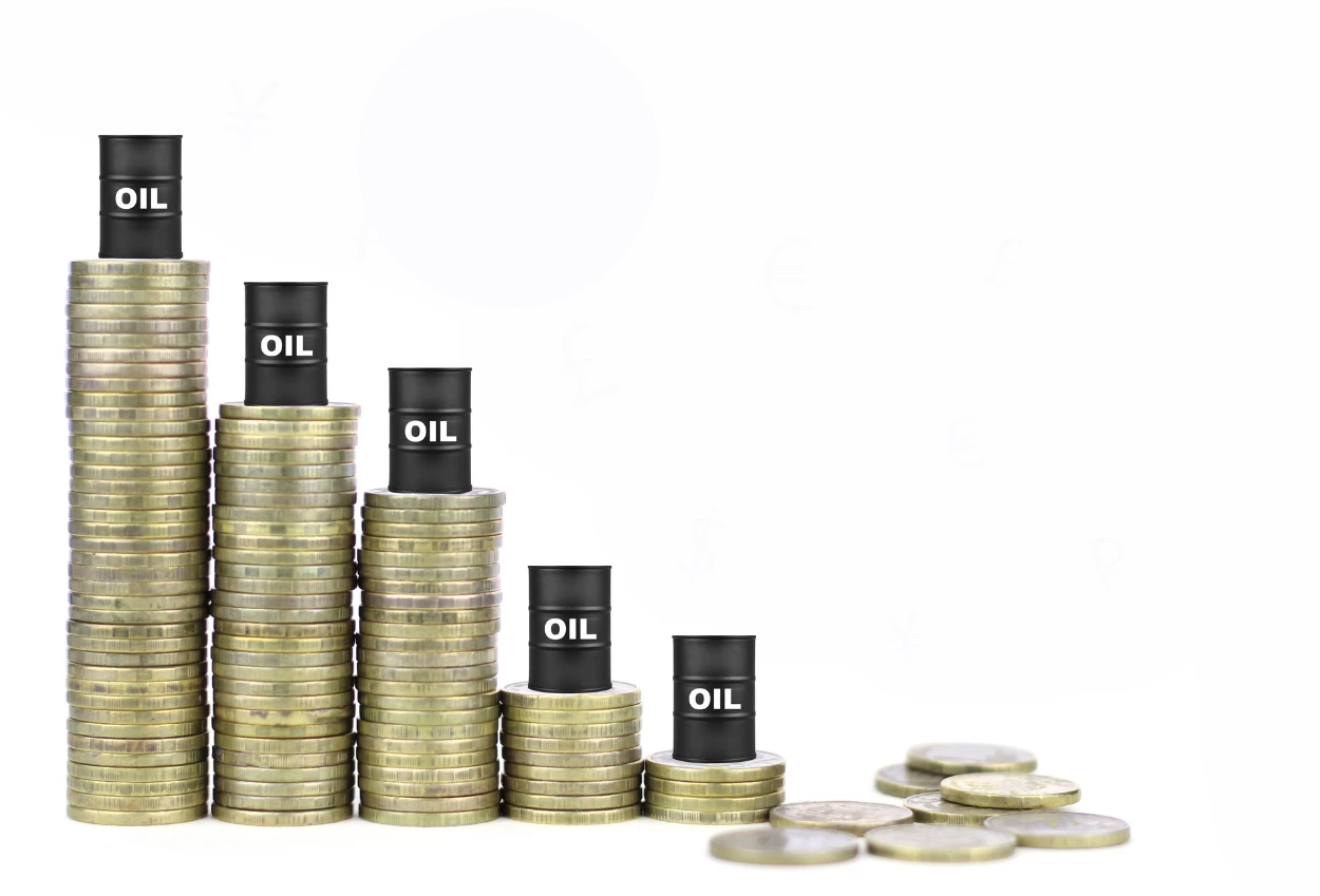 Harga minyak dunia anjlok 7% usai iran serang pangkalan as di qatar