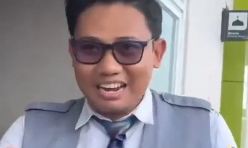 Ibu ngamuk ke petugas kai usai anaknya disuruh ditinggal karena tak punya tiket