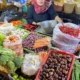 Menjelang iduladha, harga cabai dan bawang di pasar pondok labu naik