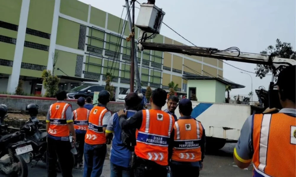 Pasar anyar tangerang bakal beroperasi lagi, pju dibenahi