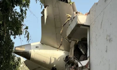 Pesawat air india jatuh, bawa 230 penumpang dan 12 awak kabin