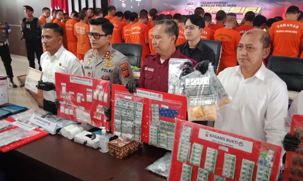 Polisi bongkar 45 kasus narkoba dan miras dalam dua bulan di bogor, 56 tersangka diamankan