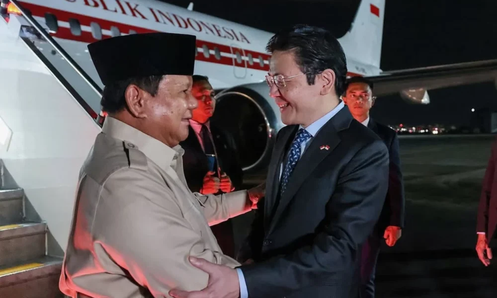 Prabowo subianto kunjungan ke singapura, disambut oleh pm larence wong dan pelajar indonesia