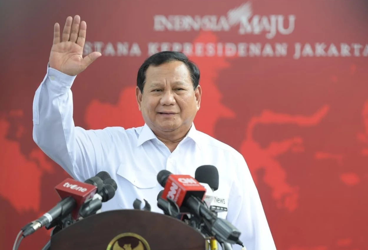 Presiden prabowo subianto resmi menjabat sebagai dewan kehormatan pssi