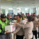 Rayakan hut bhayangkara, 300 driver ojol dapat bantuan sembako dari polres metro jakarta timur
