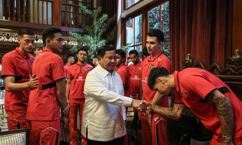 Tak gunakan anggaran negara, prabowo pakai dana pribadi hadiahi timnas indonesia jam rolex